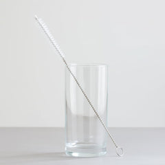 Escobillón en acero inoxidable para limpiar pitillos reutilizables