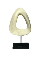 Figura Decorativa Triangular Orgánica}