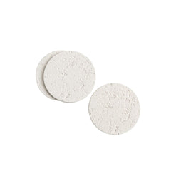 Porta vasos circular en yeso blanco texturizado