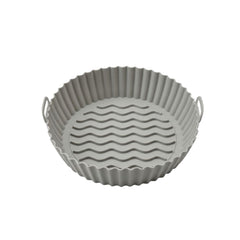Molde de silicona gris de 19,5 cm con diseño redondo acanalado.