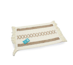 Individual decorativo para mesa con patrón hexagonal tejido