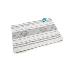 Individual Tejido 30x45cm Para Mesa Blanco Con Triángulos Gris