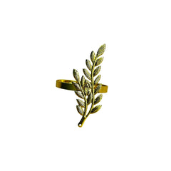 Anillo para servilleta dorado con diseño de hojas en relieve
