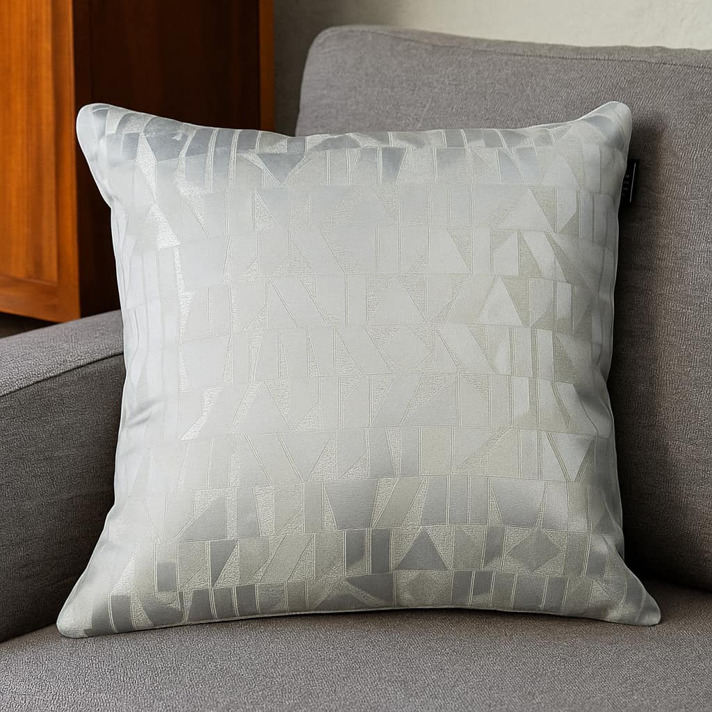 Cojin Frey Geometrico 45x45 cm | Lala Home Colombia