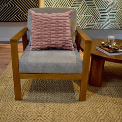 Cojín 45×45 cm palo rosa Gaudí Abstracto 303 con relieve acanalado