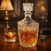 whiskera de vidrio tallado diseño sol con tapon decantador elegante para licor