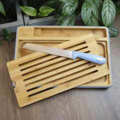 Set De Tabla Para Pan En Bambú Con Cuchillo Tessie & Jessie