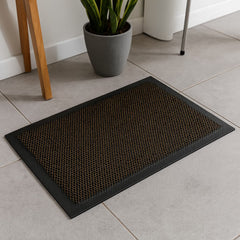 Felpudo Herning 40x60cm diseño negro con naranja base antideslizante Lala Home