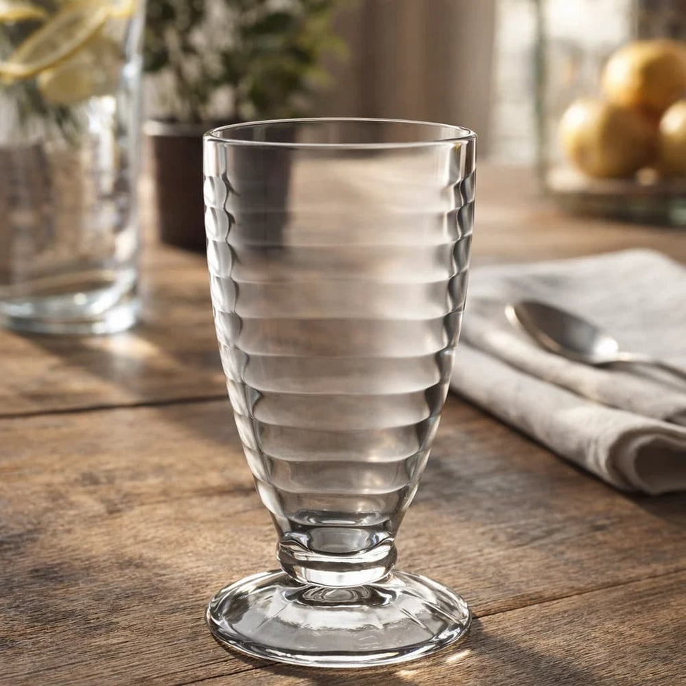 Copa de helado de vidrio 370 ml con líneas horizontales y base transparente