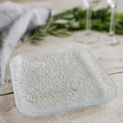 Plato postrero de vidrio 15 cm con diseño de trazos transparente