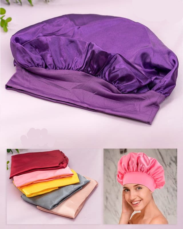 Gorro satinado tipo balaca en color morado para dormir