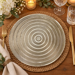 Individual para mesa redondo dorado 40 cm con diseño acanalado concéntrico