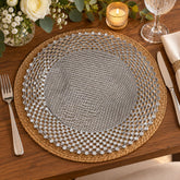 Individual para mesa redondo 38 cm con diseño entrelazado y borde texturizado