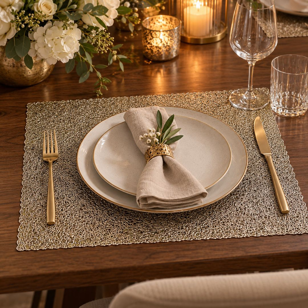 Individual para mesa rectangular 30×45 cm en PVC con textura de encaje