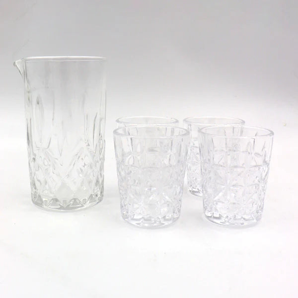 Set de copa 200 ml y 4 vasos shot en vidrio tallado