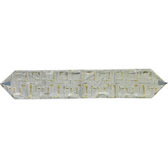 Camino de mesa 33×180 cm gris con diseño geométrico de cuadrados dorados