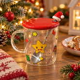 Pocillo navideño transparente con tapa y cuchara en diseños rojo y verde con decoraciones de Navidad