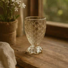 Copa de vidrio 36 ml con diseño de piña en relieve
