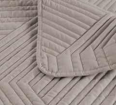 Edredón Bordado Lineas Modernas Gris Modelo