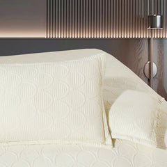 Edredón Bordado Superior Arcoiris Beige Color