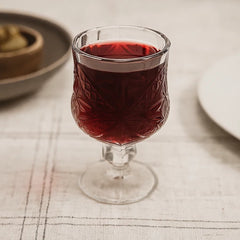 Mini copa de vidrio transparente 45 ml con diseño tallado de mariposas