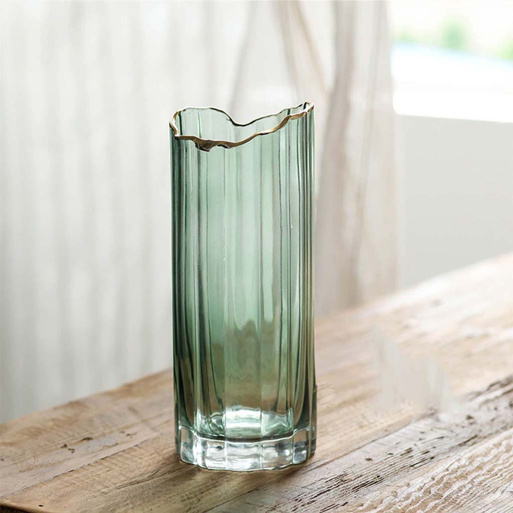 Florero De Cristal Con Líneas Verticales y Borde Dorado