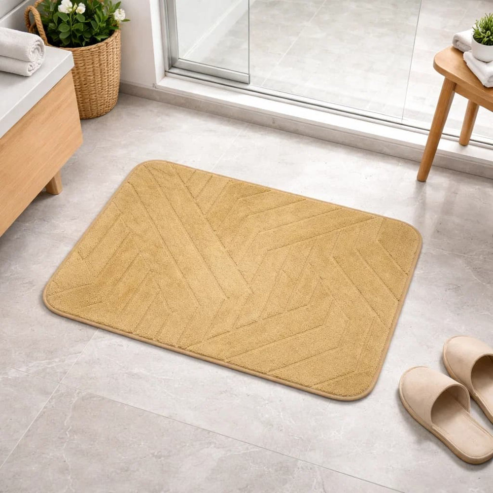 Tapete de baño 40×60 cm color marrón claro con diseño de líneas en relieve