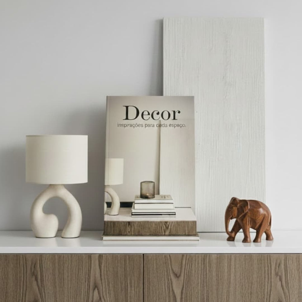 Libro decorativo estilo "Decor" 17x27 cm con diseño editorial moderno