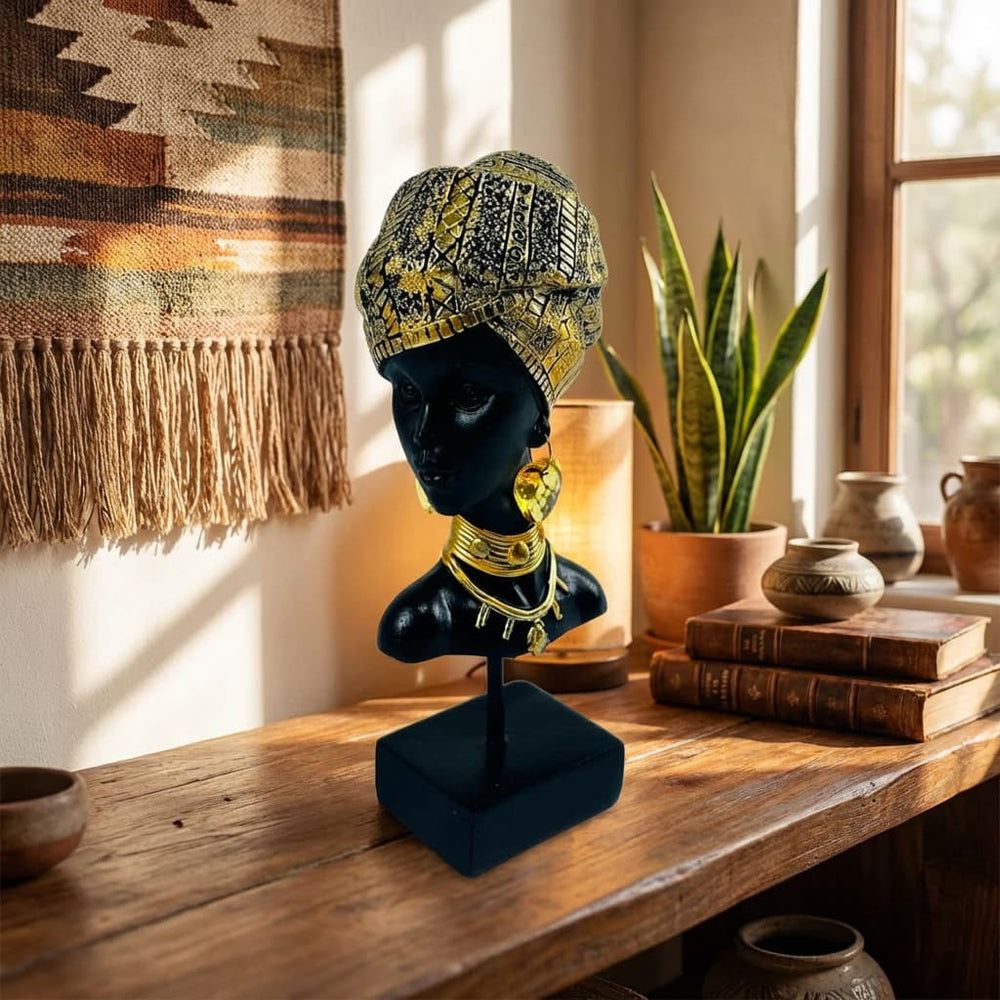 Figura decorativa busto mujer africana con turbante y collar dorado