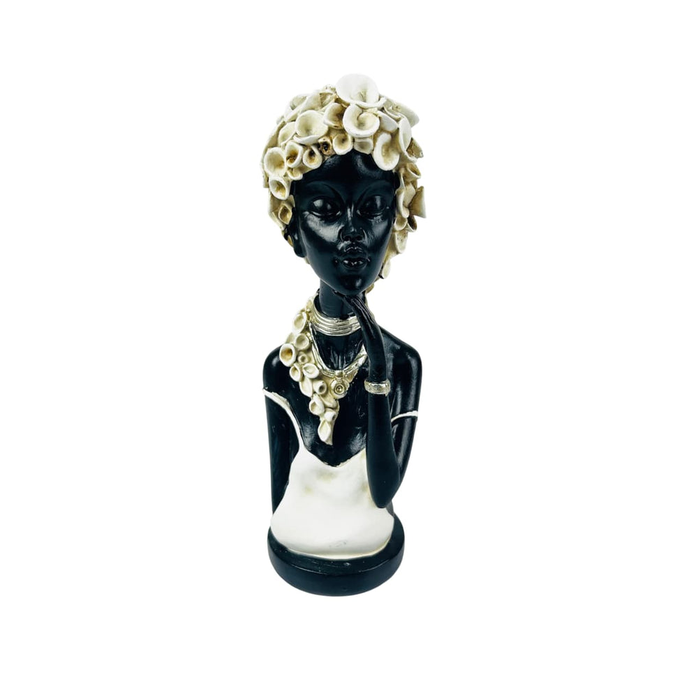 Busto decorativo mujer africana elegante
