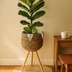 Matera Redonda Tejida Con Detalle Blanco y Soporte En Madera