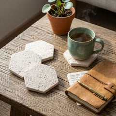 Set de porta vasos x4 en yeso blanco forma hexagonal de 10 cm