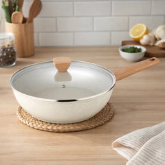 Sartén honda 28 cm con tapa de vidrio y mango tipo madera