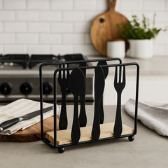 Servilletero cuadrado negro con base de madera y diseño de cubiertos