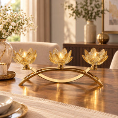 Candelabro de 3 puestos Flor de Loto dorado con detalles transparentes tipo cristal