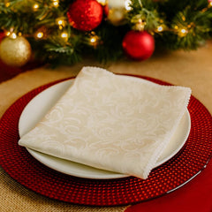 Servilleta de tela 45x45 cm beige con diseño clásico en relieve