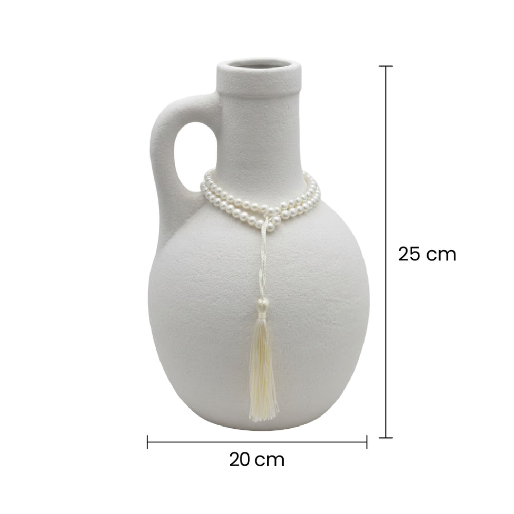 Florero De Cerámica Tipo Jarra Blanco Con Asa y Borlas medida