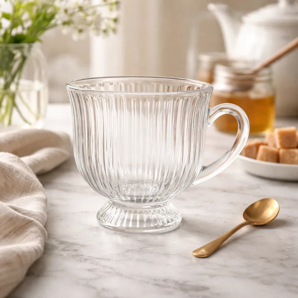 Pocillo de vidrio 220 ml transparente con líneas verticales en relieve y asa