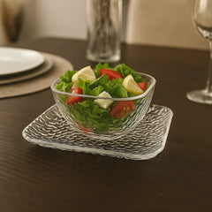 Tazón de vidrio con plato cuadrado y textura en relieve tipo trazos