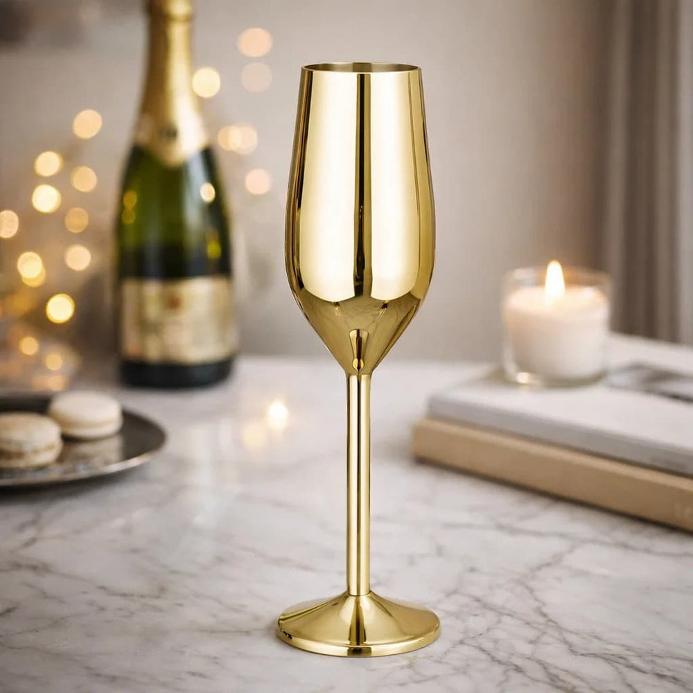 Copa champagne 180 ml dorada tipo flauta con tallo largo elegante