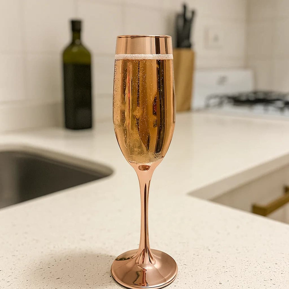 Copa lisa de vidrio de 180ml con acabado metálico oro rosa