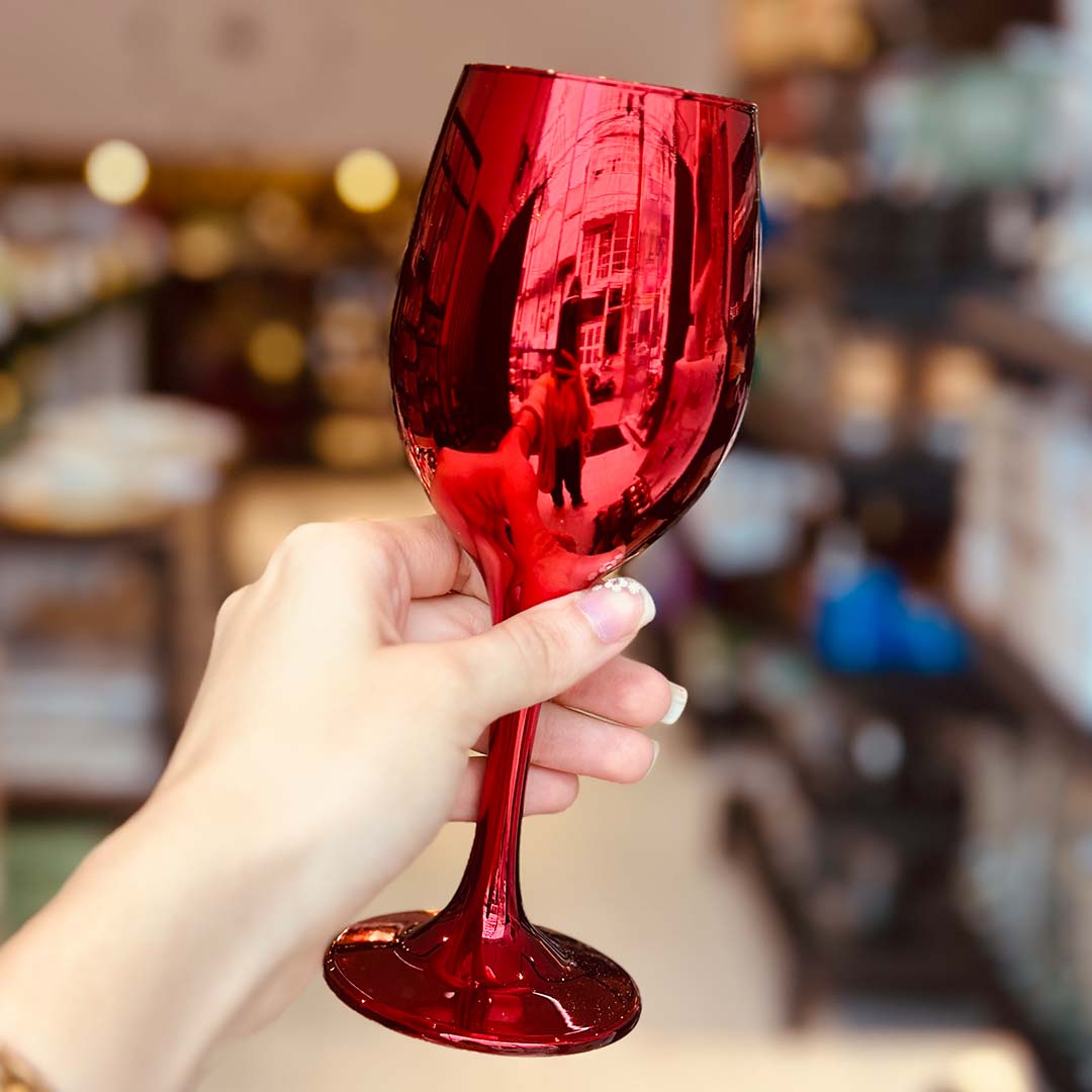 Vista lateral de copa lisa de vidrio para vino – 330 ml