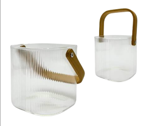 Hielera de vidrio 800ml con diseño en líneas y mango de madera