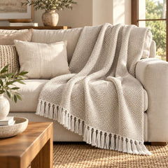 Frazada Masái 135 Natural de 125 × 150 cm en algodón con tejido entrelazado beige claro y flecos blancos