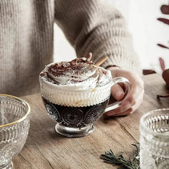 Taza transparente con diseño vintage en relieve 440 ml