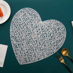 Individual romántico de mesa en forma de corazón