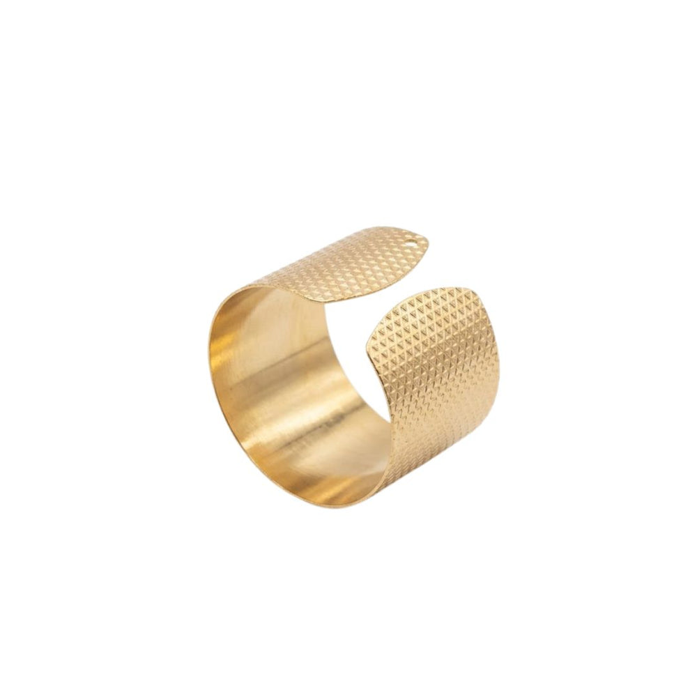 Anillo para servilleta oro rosa con textura de puntos