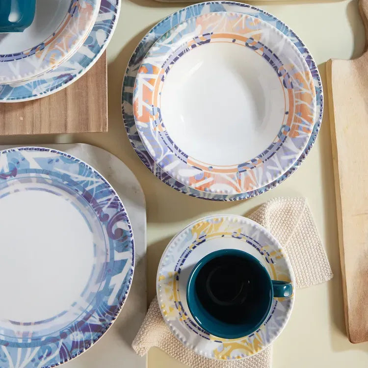 Platos decorativos Indira con tazas del conjunto