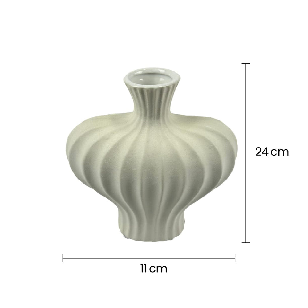 Florero De Cerámica Irregular 16.5×16.7cm Con Líneas medidas 