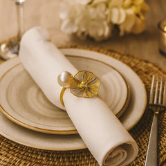 Anillo Para Servilleta Diseño Flor Dorada Con Perla